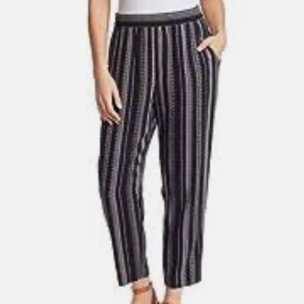 Jessica Simpson Black White Printed Soft Stretch Waist Cropped Pants
